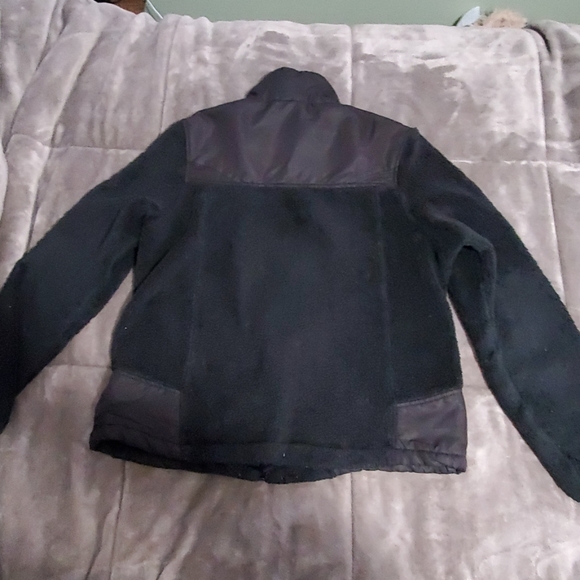 Fuzzy black jacket - Picture 6 of 6